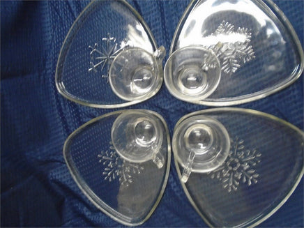 Vintage Indiana Glass Snowflake Smart Set of 4 plates & cups -1950-60's | Ozzy's Antiques, Collectibles & More