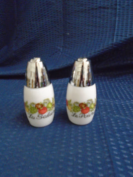 Vintage 1974 La Saliere-La Poiurier Salt & Pepper Set | Ozzy's Antiques, Collectibles & More