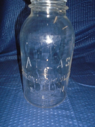 Vintage Atlas Strong Shoulder Mason 1/2 Gallon Mason Jar -HF-3 | Ozzy's Antiques, Collectibles & More