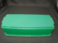 Vintage 80's Tupperware Oblong Celery/Veggie/Crisper Keeper W/Lid & Grate | Ozzy's Antiques, Collectibles & More