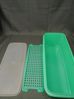 Vintage 80's Tupperware Oblong Celery/Veggie/Crisper Keeper W/Lid & Grate | Ozzy's Antiques, Collectibles & More