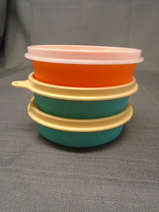Vintage Tupperware Small Snack Cups W/ Lids- Set of 3 | Ozzy's Antiques, Collectibles & More