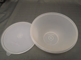 Vintage  Tupperware 5 Cup Bowl-Clear/White | Ozzy's Antiques, Collectibles & More
