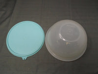 Vintage  Tupperware 6 Cup Bowl-Pastel | Ozzy's Antiques, Collectibles & More