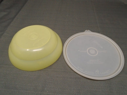 Vintage 80's Tupperware Pastel- Clear Cereal Bowl W/Lid | Ozzy's Antiques, Collectibles & More
