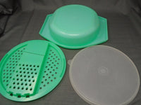 Vintage Tupperware Grater Plus Bowl-Jadeite Green -3 Pc | Ozzy's Antiques, Collectibles & More