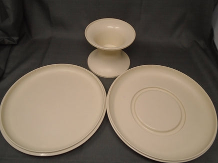 Vintage 80's Tupperware Serve It All Set | Ozzy's Antiques, Collectibles & More