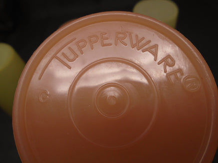 Vintage 50's Tupperware 16 oz Pastel Tumblers W/Lids-Set of 5 | Ozzy's Antiques, Collectibles & More
