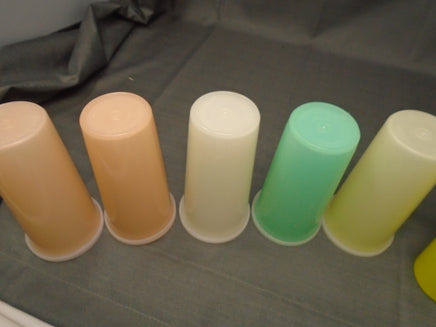 Vintage Tupperware  Lot  Of  8 Tumblers | Ozzy's Antiques, Collectibles & More