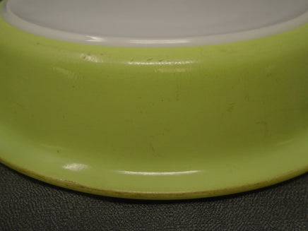 Vintage 50's-60's  Pyrex Lime Green Glass  8 1/2 " Pie Plate #209 | Ozzy's Antiques, Collectibles & More