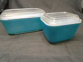 Vintage 60's Blue Pyrex Refrigerator Dishes W/Lids #501 & #502 | Ozzy's Antiques, Collectibles & More