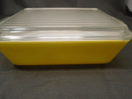 Vintage 60's Yellow Pyrex Casserole Dish W/Ribbed Lid #503B | Ozzy's Antiques, Collectibles & More