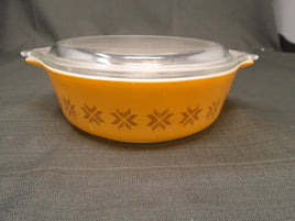 Vintage 70's Pyrex Town & Country 1 Pt. Glass Casserole Dish W/Lid-#471 | Ozzy's Antiques, Collectibles & More