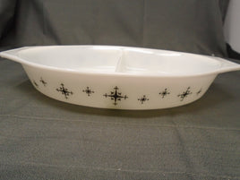 Vintage 50's Pyrex Compass Divided Casserole Dish #12 | Ozzy's Antiques, Collectibles & More