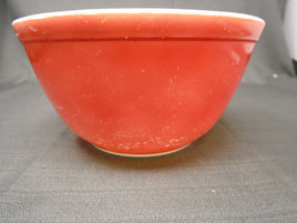 Vintage 60's Pyrex 1 1/2 Qt. Nesting Bowl - Primary Red #402 | Ozzy's Antiques, Collectibles & More