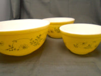 Vintage 80's Pyrex Shenandoah Nesting Bowls- Set of 3-#401,#402,#403 | Ozzy's Antiques, Collectibles & More