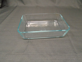 Vintage Pyrex 3 Cup Baking Dish -#7210 | Ozzy's Antiques, Collectibles & More