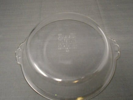 Vintage Pyrex 7"  Pie Plate W/ Scalloped Tab Handles-#207 | Ozzy's Antiques, Collectibles & More