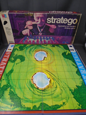 Vintage 1975 Stratego By Milton Bradley No 4916 | Ozzy's Antiques, Collectibles & More