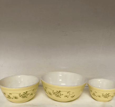 Vintage 80's Pyrex Shenandoah Nesting Bowls- Set of 3-#401,#402,#403 | Ozzy's Antiques, Collectibles & More