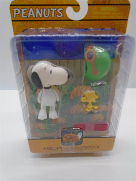 The Great Pumpkin Charlie Brown Snoopy/Woodstock Peanuts Action Figure By Memory Lane | Ozzy's Antiques, Collectibles & More