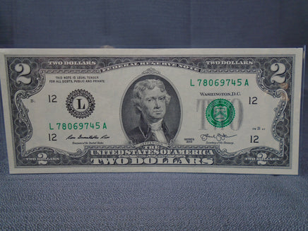 2013 $2 Federal Reserve Note Uncirculated | Ozzy's Antiques, Collectibles & More