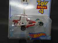 Hot Wheels Disney Pixar Toy Story 4 Character Car  Forky