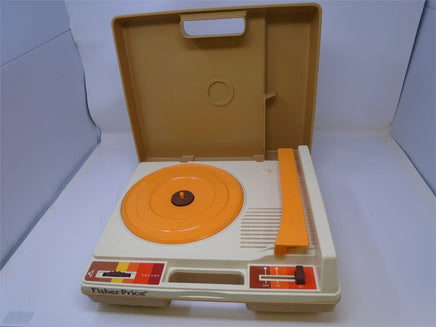 1978 Fisher Price Record Player Turntable 825 | Ozzy's Antiques, Collectibles & More